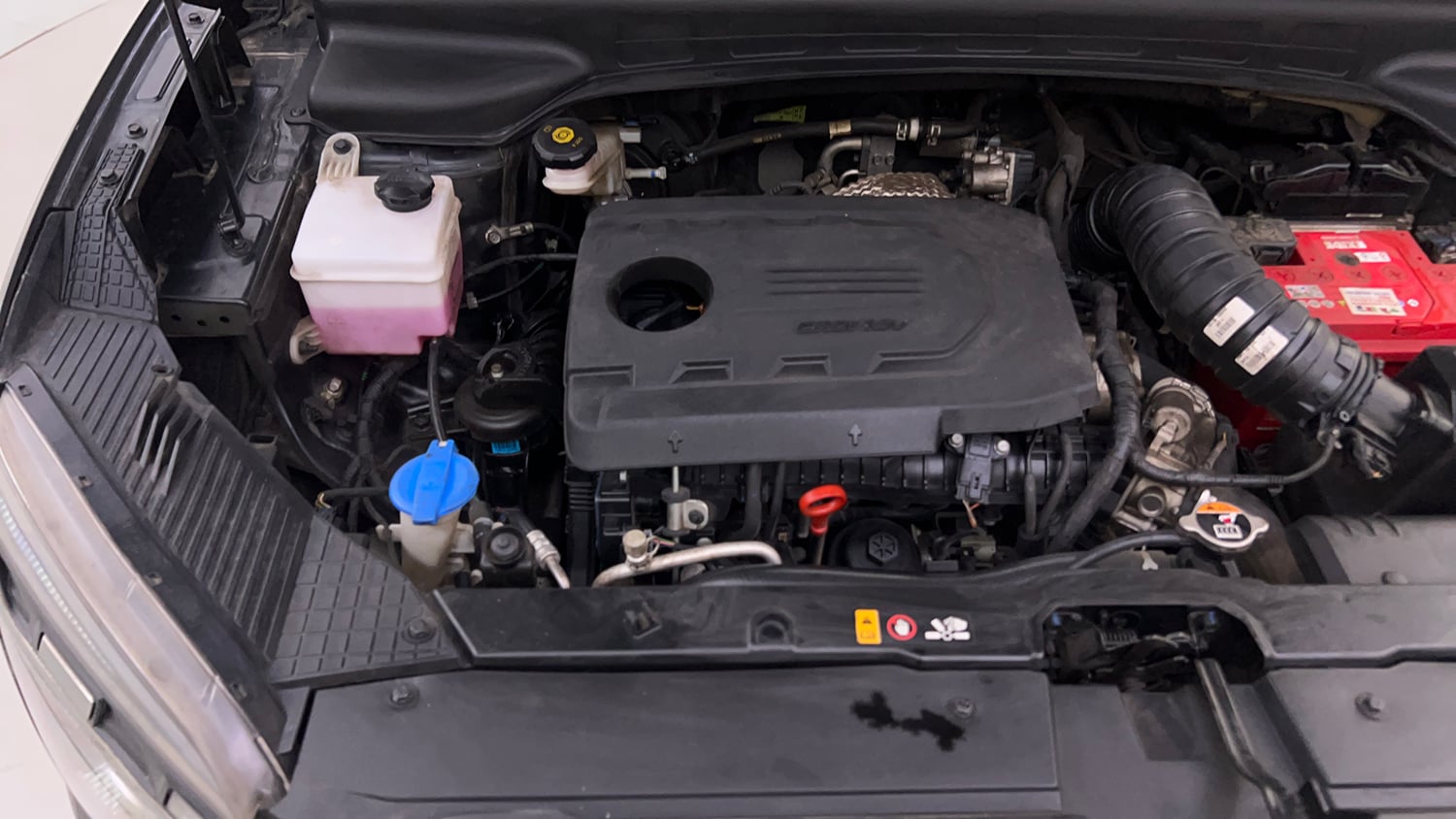 Used 2022 Hyundai Alcazar Signature (O) 7 Seater 1.5 Diesel AT Diesel Automatic engine ENGINE RIGHT SIDE VIEW