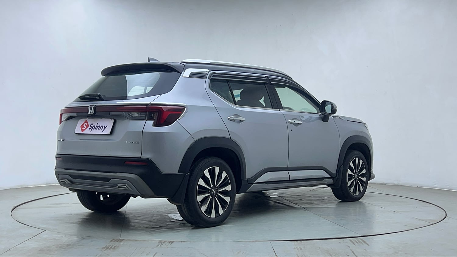 Used 2024 Honda Elevate ZX MT Petrol Manual exterior RIGHT REAR CORNER VIEW
