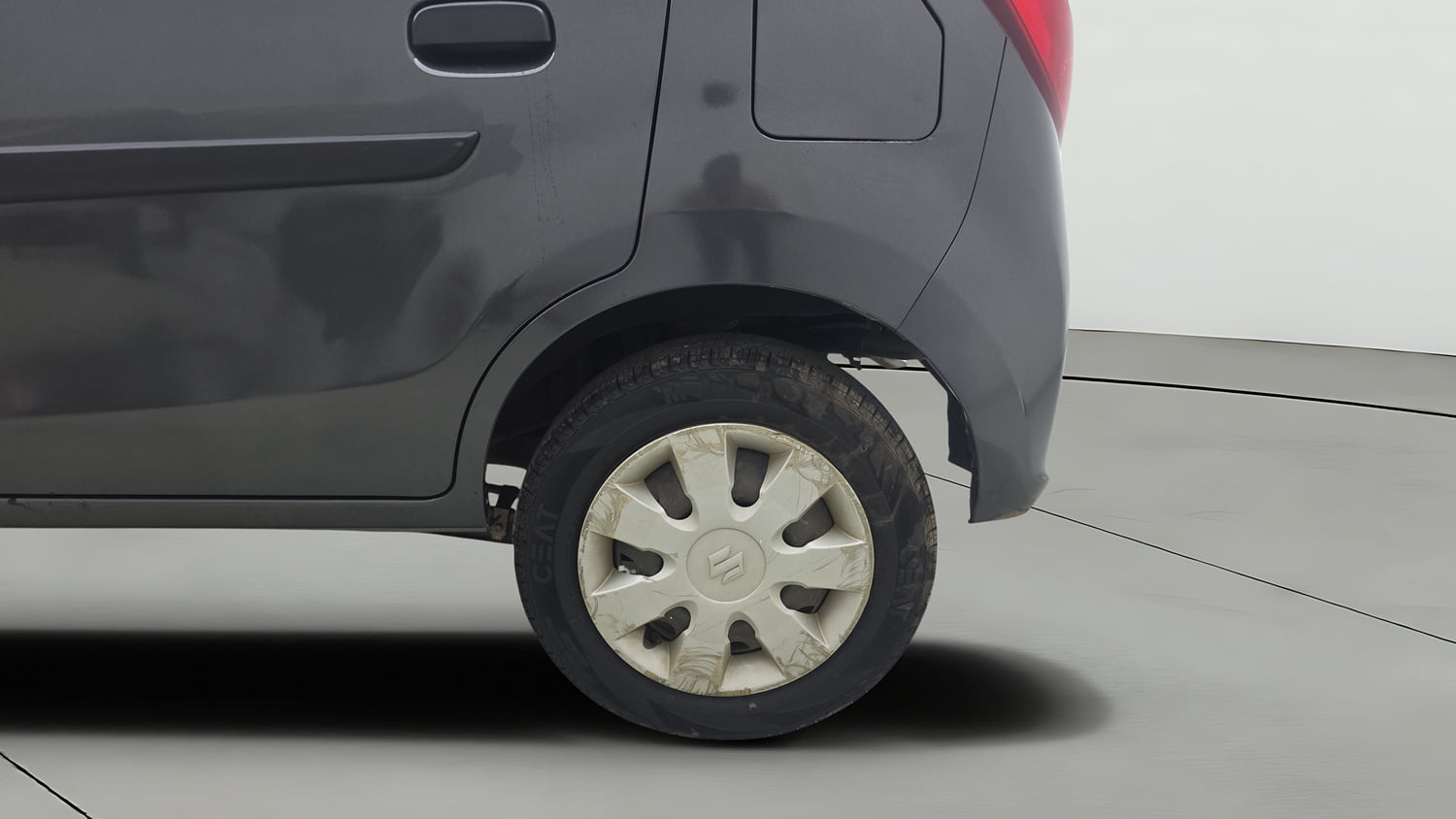 Used 2017 Maruti Suzuki Alto K10 VXi Petrol Manual tyres LEFT REAR TYRE RIM VIEW