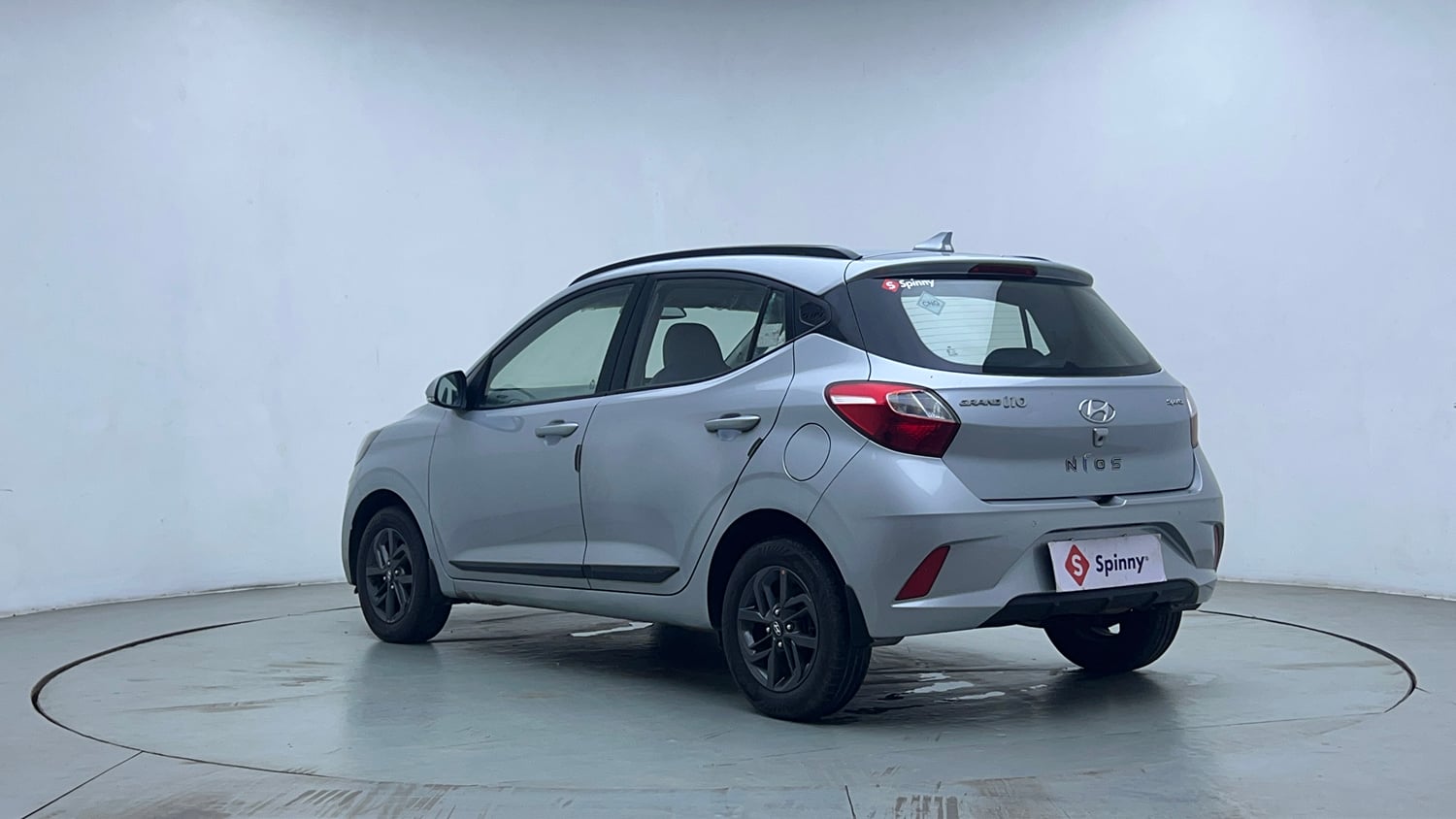 Used 2021 Hyundai Grand i10 Nios Sportz 1.2 Kappa VTVT CNG Cng Manual exterior LEFT REAR CORNER VIEW