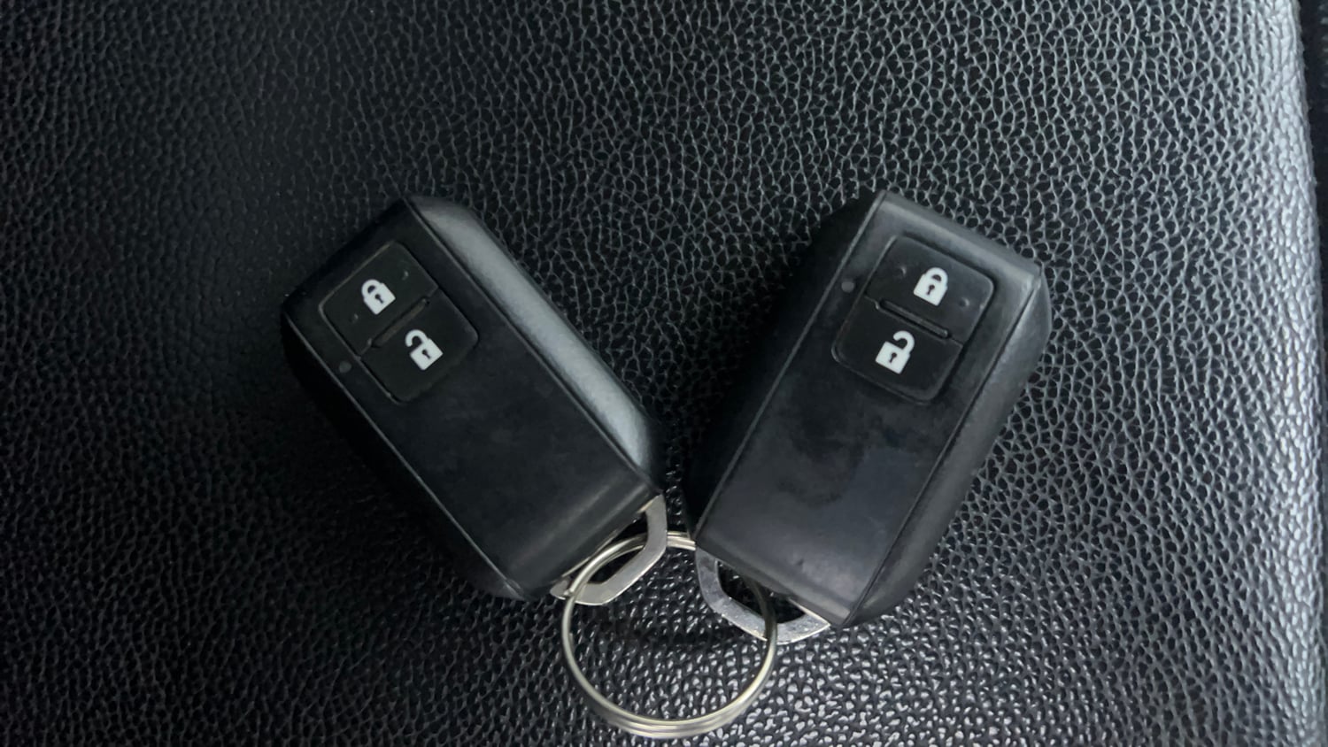 Used 2022 Maruti Suzuki Celerio ZXi Plus AMT Petrol Automatic extra CAR KEY VIEW