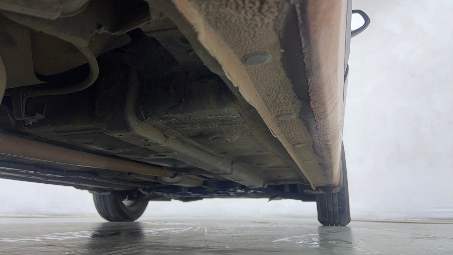 Used 2018 Hyundai Grand i10 Magna 1.2 Kappa VTVT Petrol Manual extra REAR RIGHT UNDERBODY VIEW