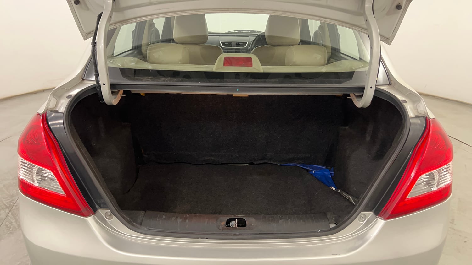 Used 2013 Maruti Suzuki Swift Dzire Automatic Petrol Automatic interior DICKY INSIDE VIEW
