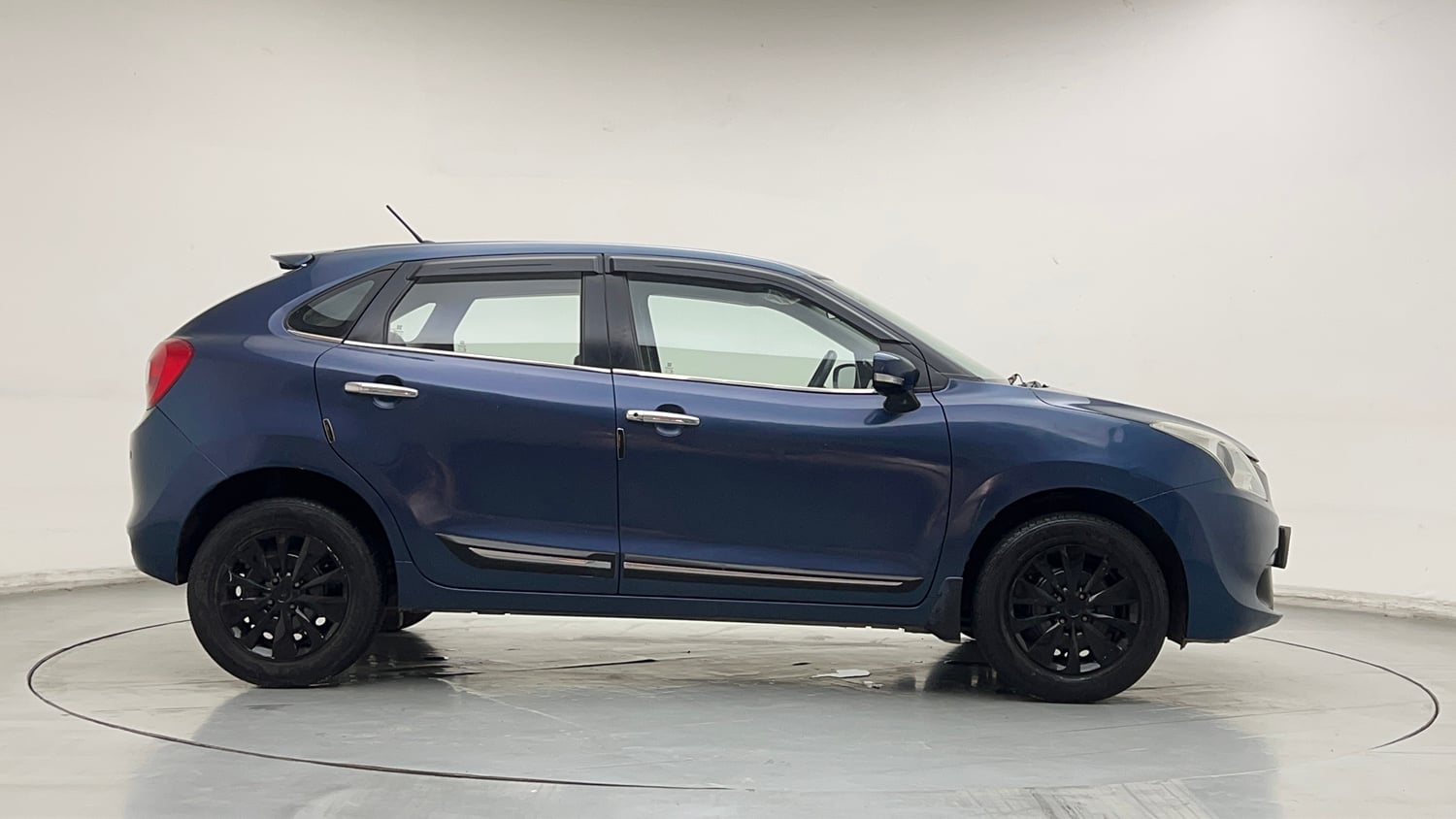 Used 2018 Maruti Suzuki Baleno Delta 1.2 Petrol Manual exterior RIGHT SIDE VIEW
