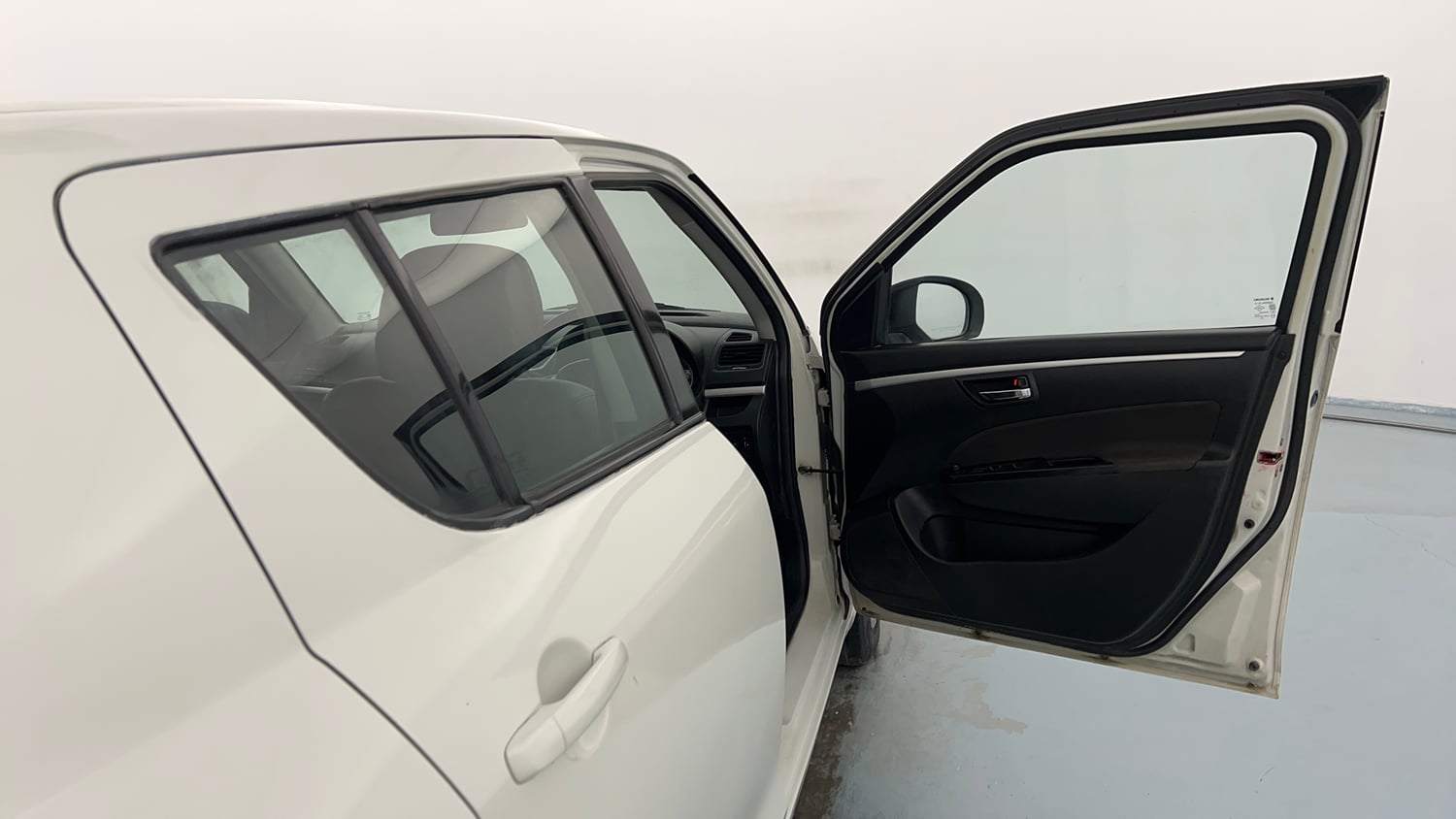 Used 2016 Maruti Suzuki Swift VXi Petrol Manual interior RIGHT FRONT DOOR OPEN VIEW