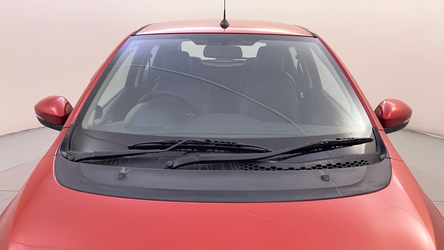Used 2016 Tata Tiago Revotron XZ w/o Alloy Petrol Manual exterior FRONT WINDSHIELD VIEW