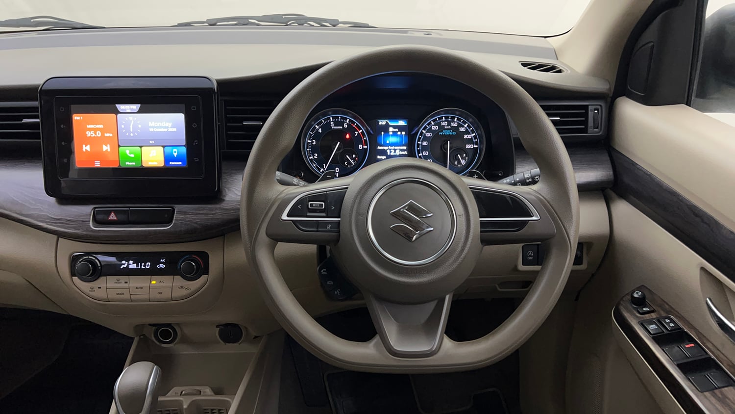 Used 2023 Maruti Suzuki Ertiga ZXi AT Petrol Automatic interior STEERING VIEW