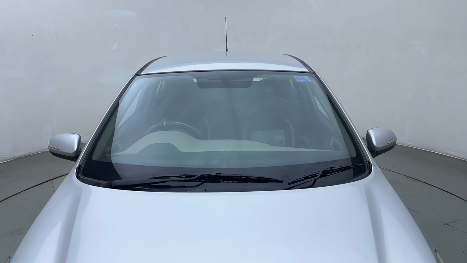 Used 2015 Hyundai Elite i20 Sportz 1.2 Petrol Manual exterior FRONT WINDSHIELD VIEW