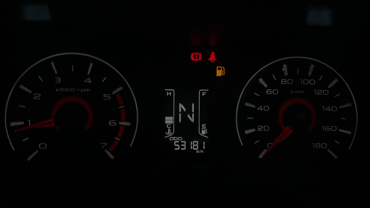 Used 2016 Mahindra KUV100 K6+ 6 STR Petrol Manual interior CLUSTERMETER VIEW