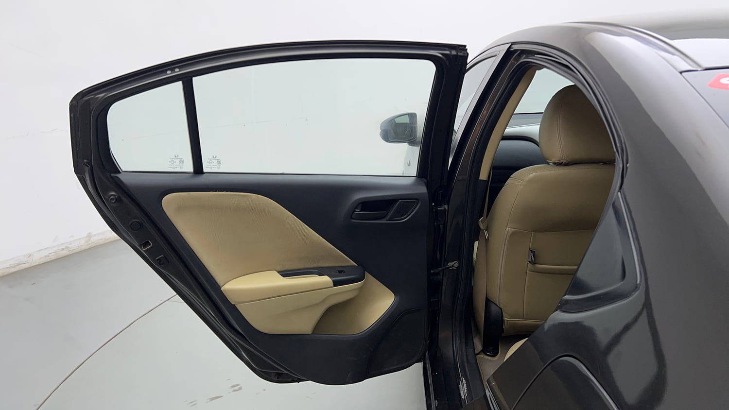Used 2016 Honda City SV CVT Petrol Automatic interior LEFT REAR DOOR OPEN VIEW