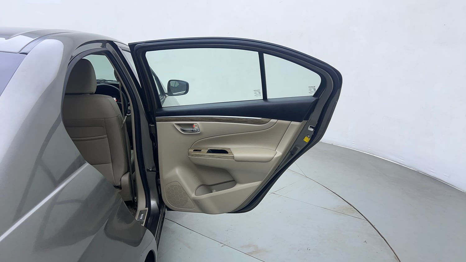 Used 2020 Maruti Suzuki Ciaz Alpha 1.5 AT Petrol Automatic interior RIGHT REAR DOOR OPEN VIEW