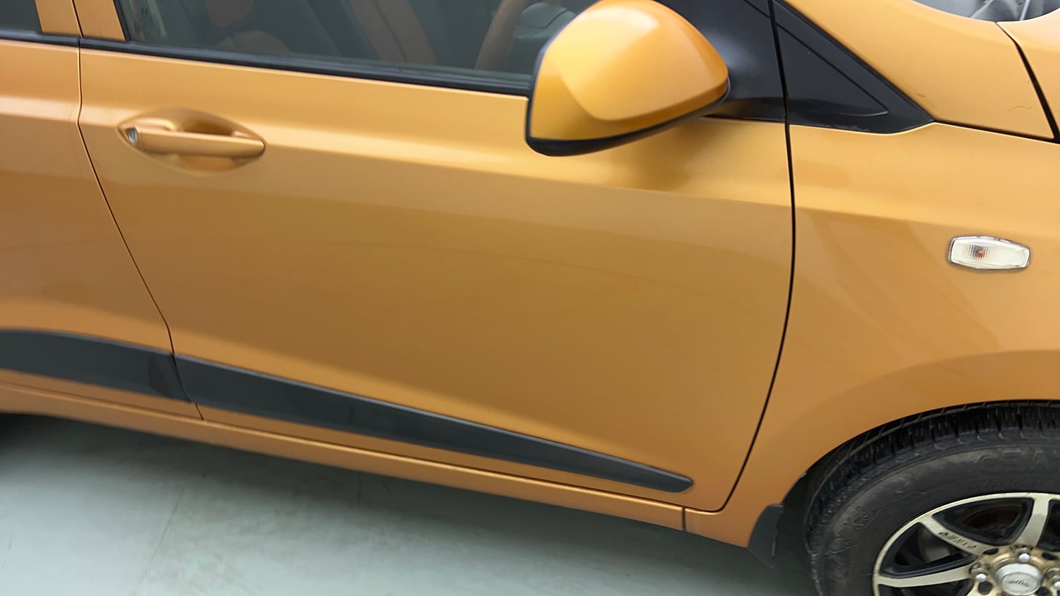 Used 2018 Hyundai Grand i10 Magna 1.2 Kappa VTVT Petrol Manual dents MINOR SCRATCH