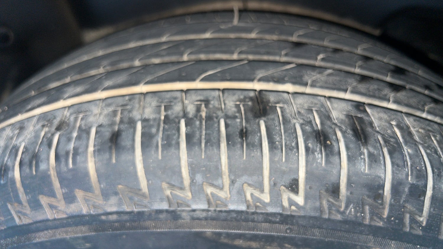 Used 2024 Honda Elevate ZX MT Petrol Manual tyres LEFT REAR TYRE TREAD VIEW
