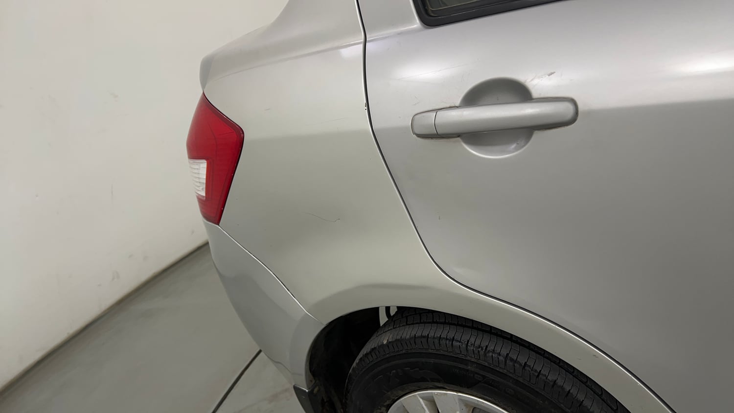 Used 2013 Maruti Suzuki Swift Dzire Automatic Petrol Automatic dents MINOR SCRATCH