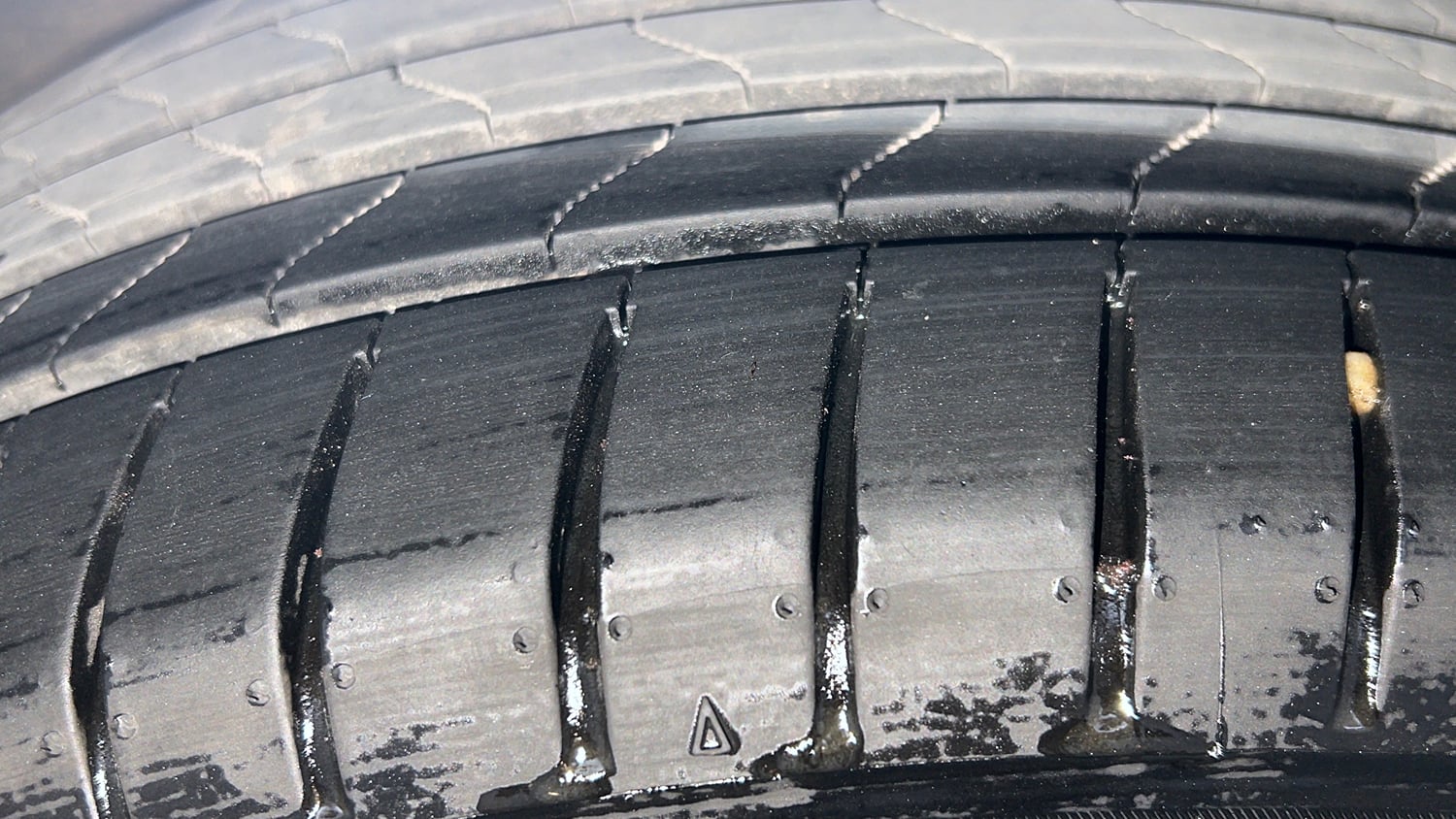Used 2023 Honda City ZX Petrol CVT Petrol Automatic tyres RIGHT REAR TYRE TREAD VIEW