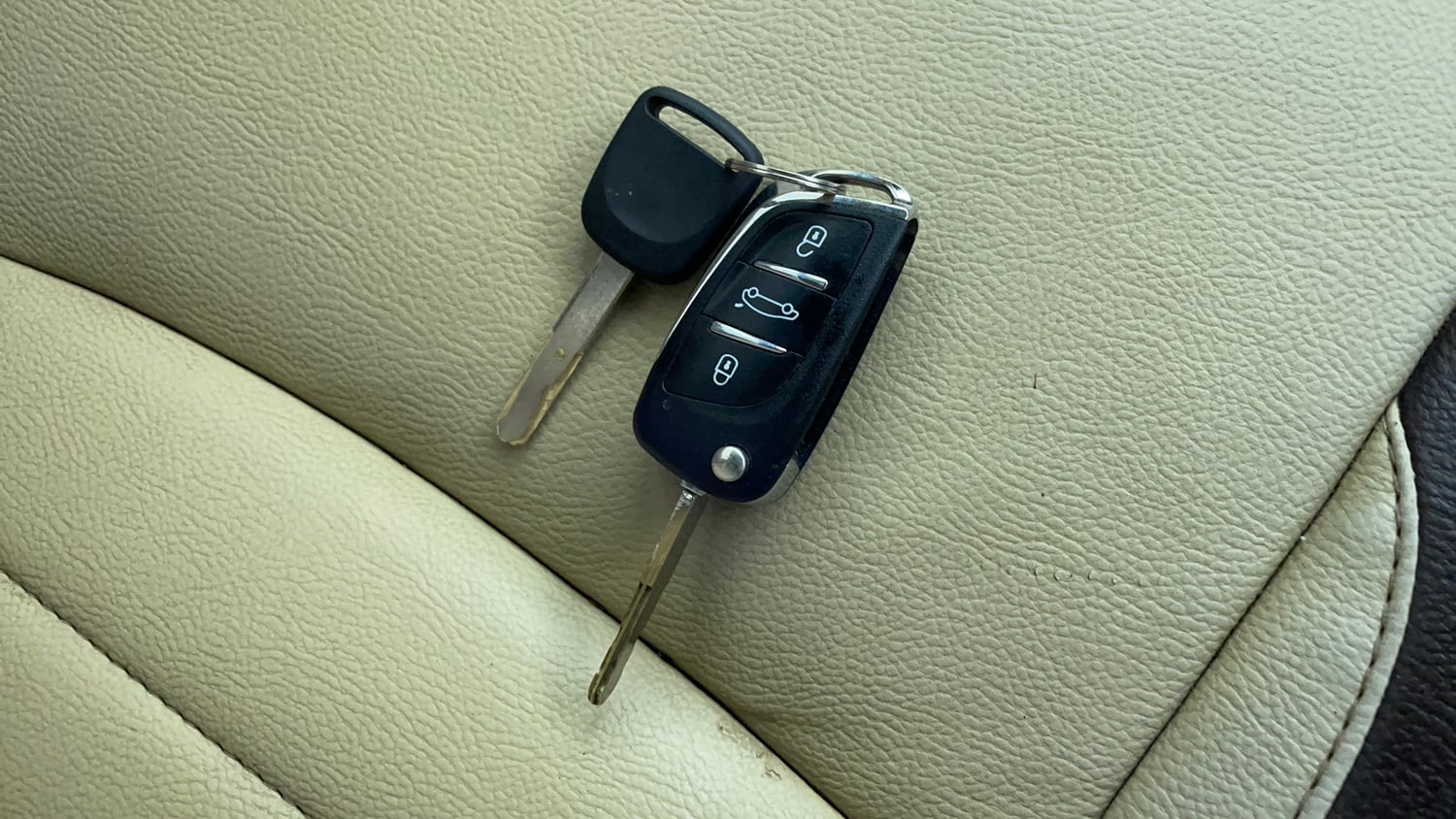 Used 2013 Honda Amaze 1.5 S i-DTEC Diesel Manual extra CAR KEY VIEW
