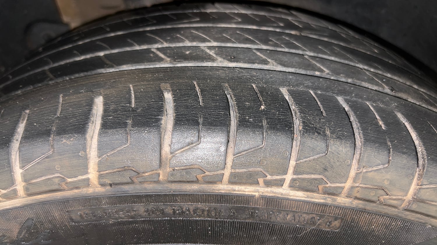 Used 2022 Kia Seltos HTX 1.5 Petrol Manual tyres RIGHT REAR TYRE TREAD VIEW
