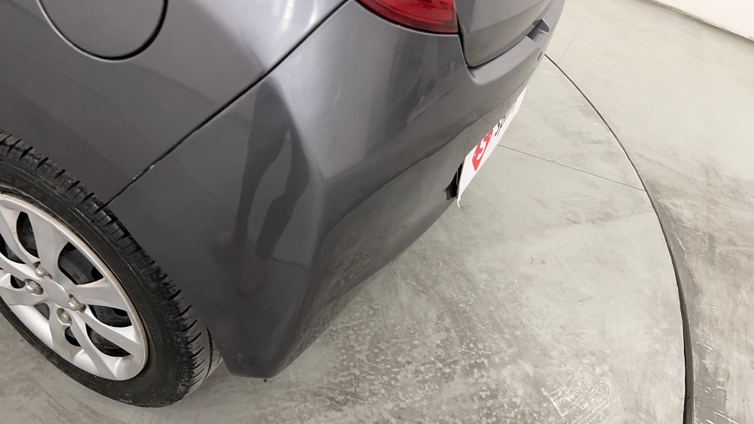 Used 2017 Hyundai Eon Magna + Petrol Manual dents MINOR SCRATCH