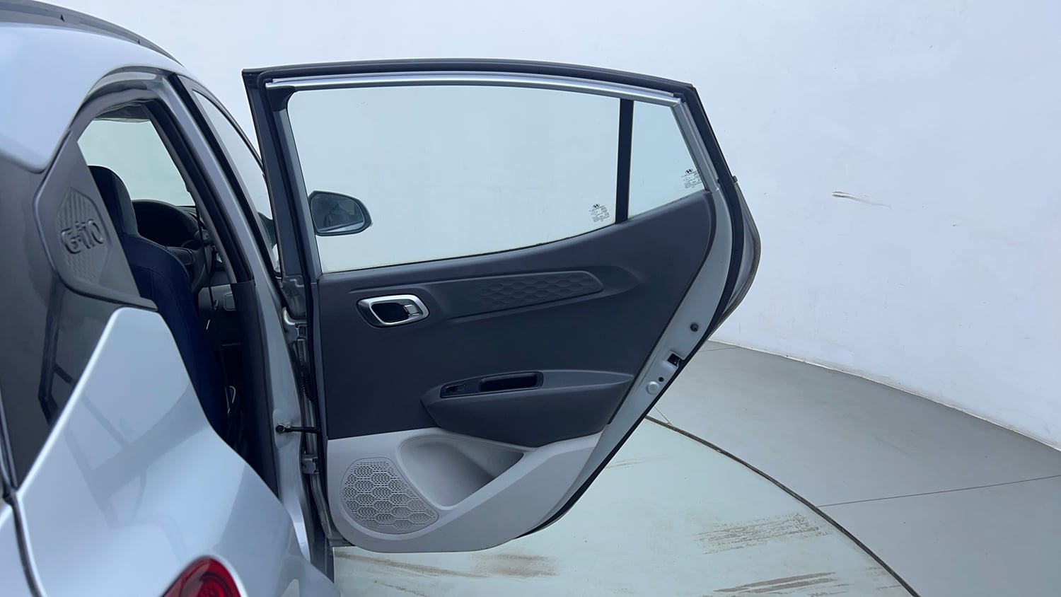 Used 2021 Hyundai Grand i10 Nios Sportz 1.2 Kappa VTVT CNG Cng Manual interior RIGHT REAR DOOR OPEN VIEW