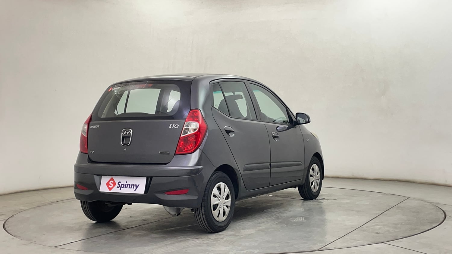 Used 2012 Hyundai i10 Magna 1.2 Kappa2 Petrol Manual exterior RIGHT REAR CORNER VIEW