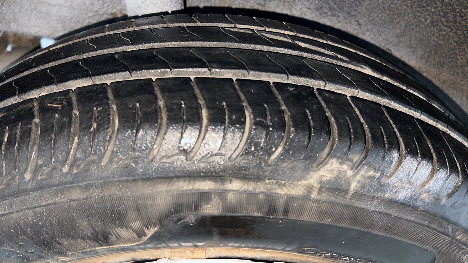 Used 2024 Maruti Suzuki Wagon R VXI 1.0 CNG Cng Manual tyres RIGHT REAR TYRE TREAD VIEW