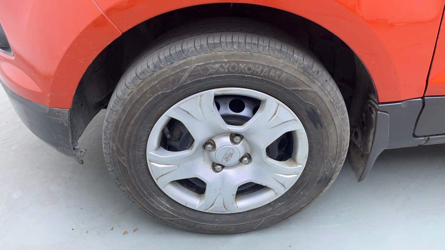 Used 2017 Ford EcoSport Trend+ 1.5L TDCi Diesel Manual tyres LEFT FRONT TYRE RIM VIEW