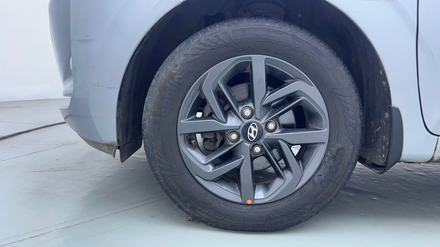 Used 2021 Hyundai Grand i10 Nios Sportz 1.2 Kappa VTVT CNG Cng Manual tyres LEFT FRONT TYRE RIM VIEW