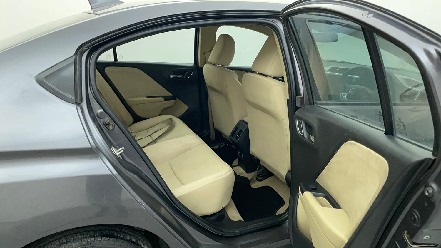 Used 2017 Honda City V Petrol Manual interior RIGHT SIDE REAR DOOR CABIN VIEW
