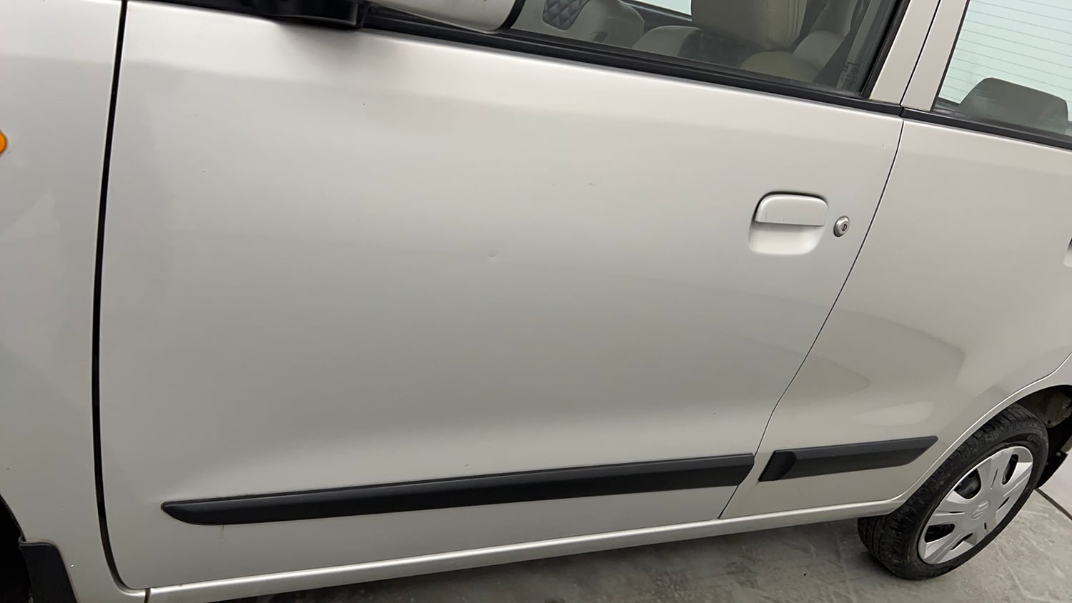 Used 2018 Maruti Suzuki Wagon R VXI Petrol Manual dents MINOR SCRATCH