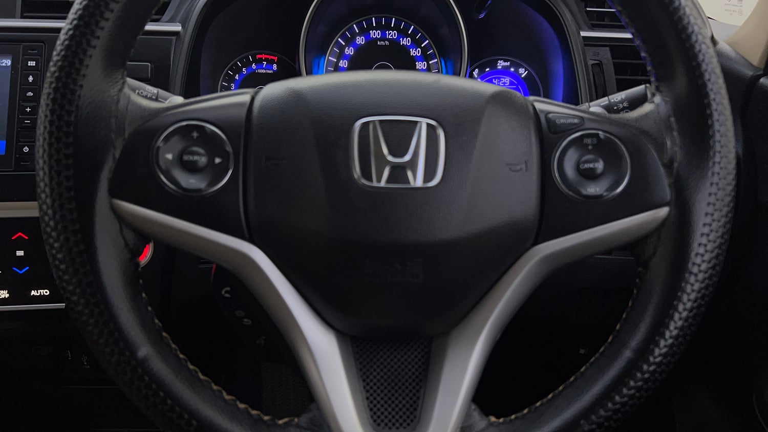Used 2020 Honda Jazz ZX CVT Petrol Automatic top_features Airbags