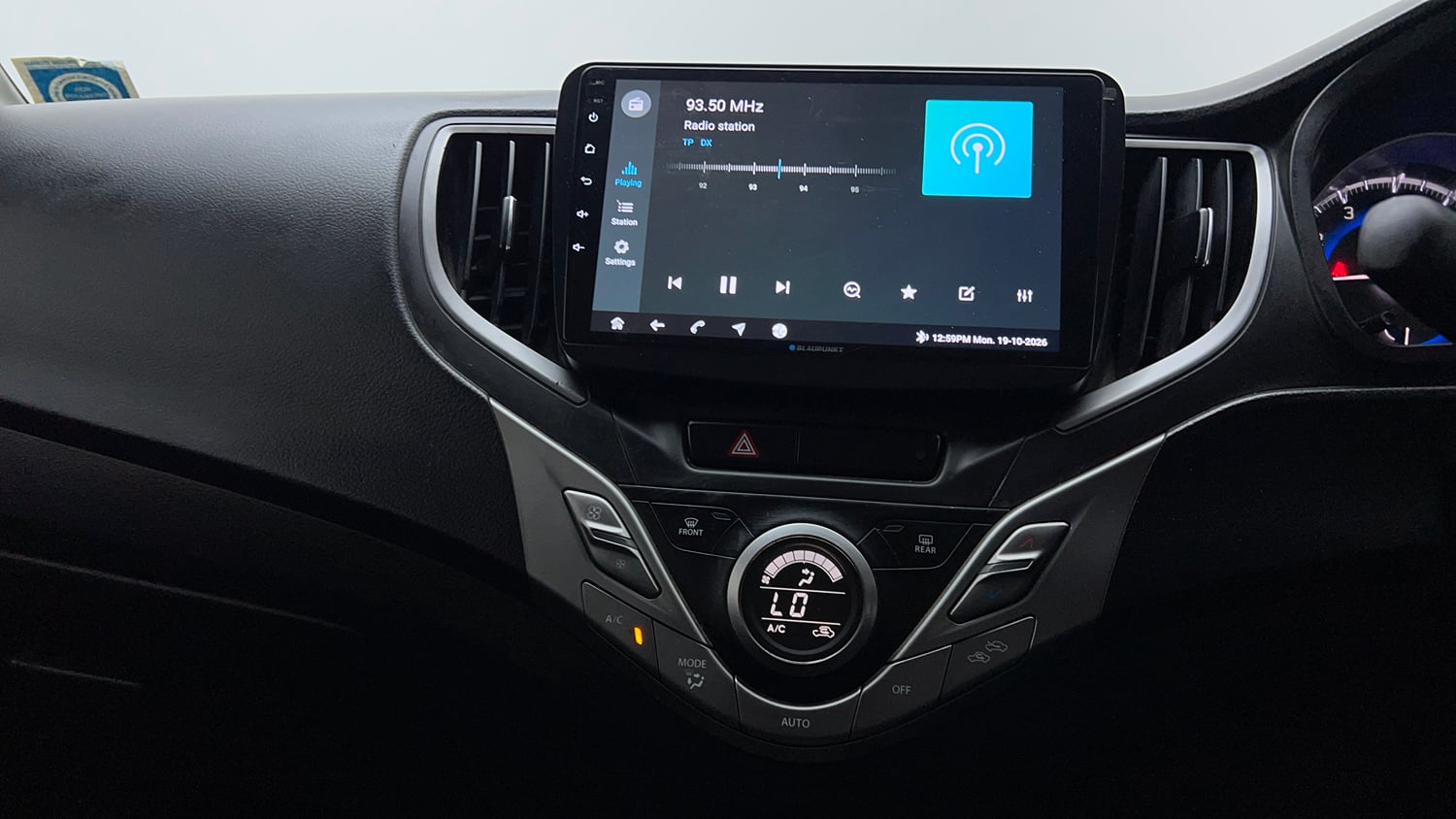 Used 2019 Maruti Suzuki Baleno Delta Petrol Manual top_features Integrated (in-dash) music system