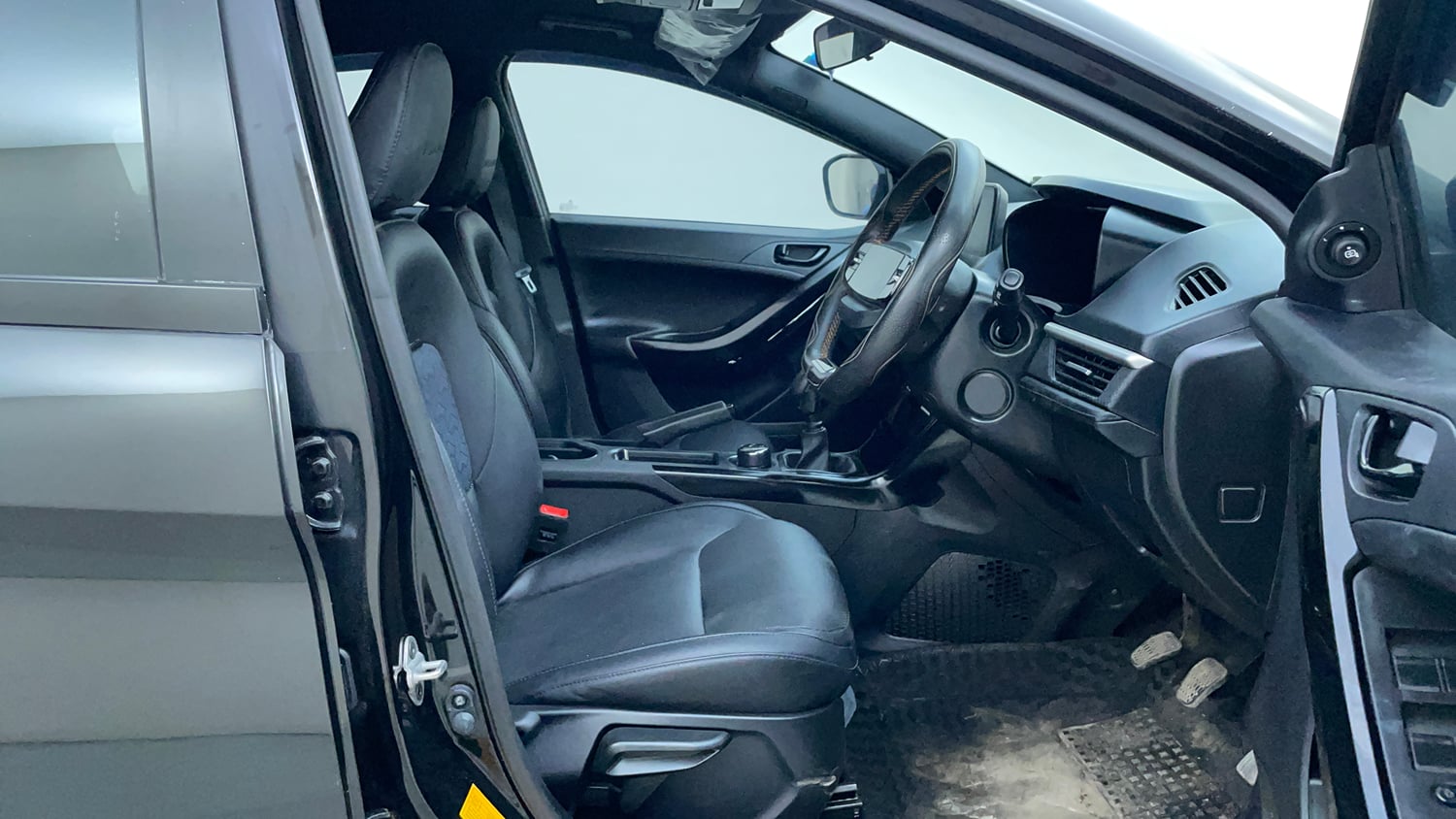 Used 2024 Tata Nexon Creative 1.2 Petrol 6MT Dark Edition Petrol Manual interior RIGHT SIDE FRONT DOOR CABIN VIEW