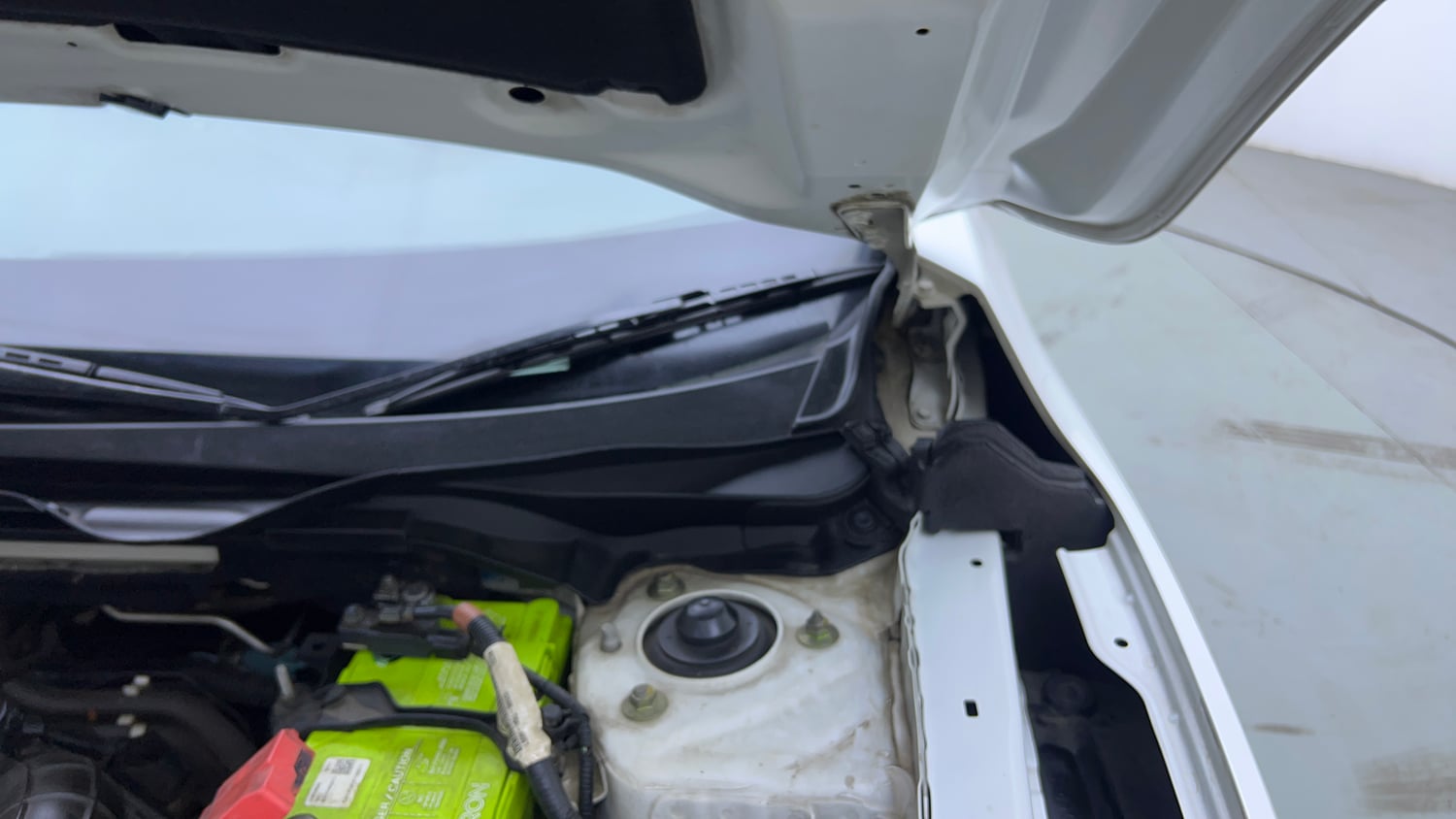 Used 2019 Honda Civic ZX CVT Petrol Petrol Automatic engine ENGINE LEFT SIDE HINGE & APRON VIEW