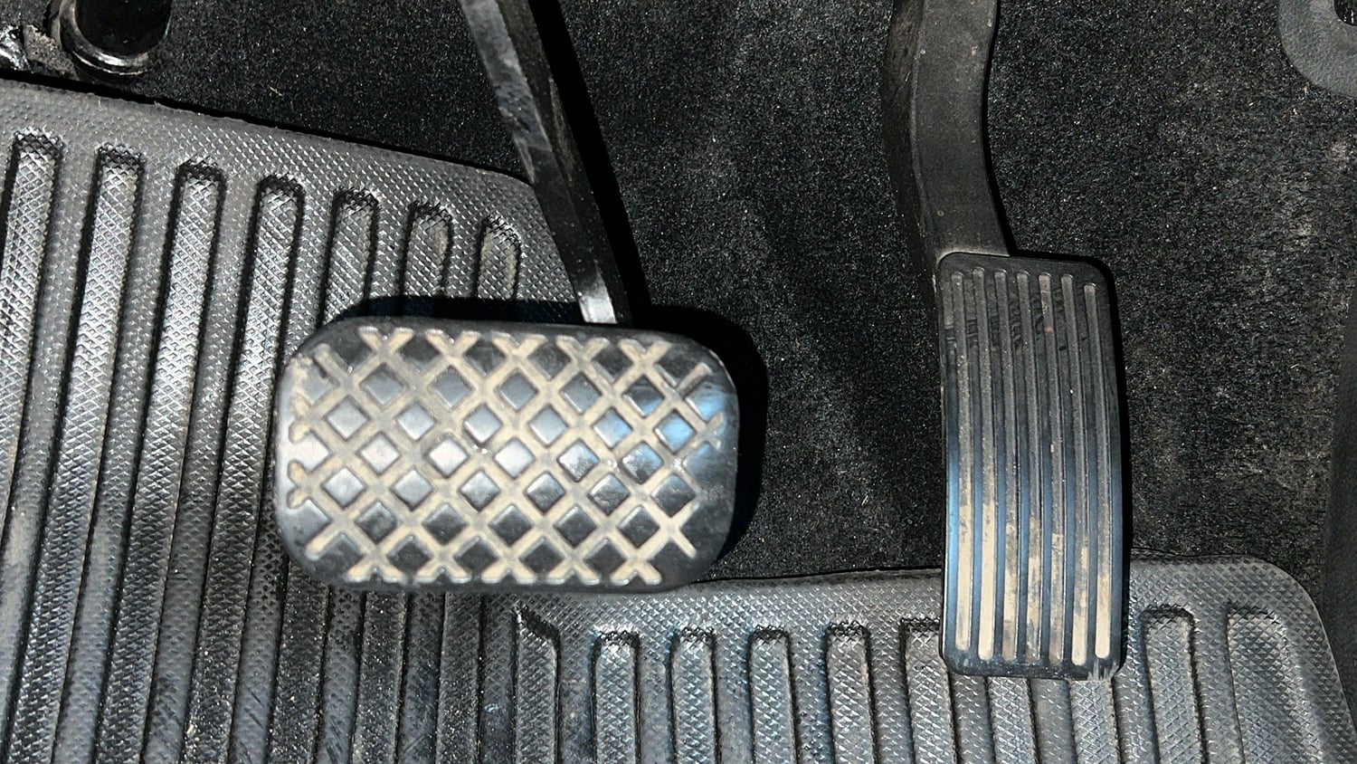 Used 2019 MG Motors Hector Sharp 1.5 DCT Petrol Petrol Automatic interior PEDALS VIEW