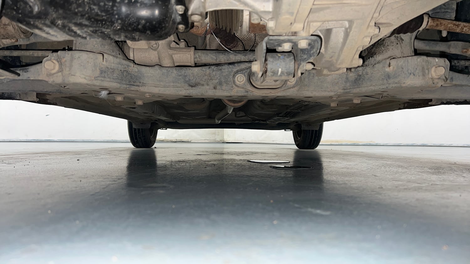 Used 2024 Hyundai Exter S 1.2 MT Petrol Manual extra FRONT LEFT UNDERBODY VIEW