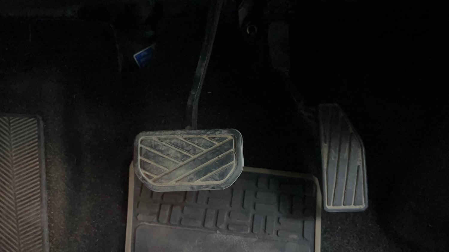 Used 2020 Maruti Suzuki Baleno Zeta Automatic Petrol Automatic interior PEDALS VIEW