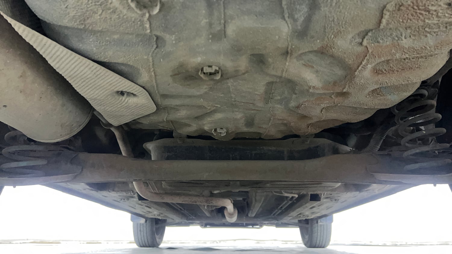 Used 2021 Renault Kiger RXZ AMT Dual Tone Petrol Automatic extra REAR UNDERBODY VIEW (TAKEN FROM REAR)