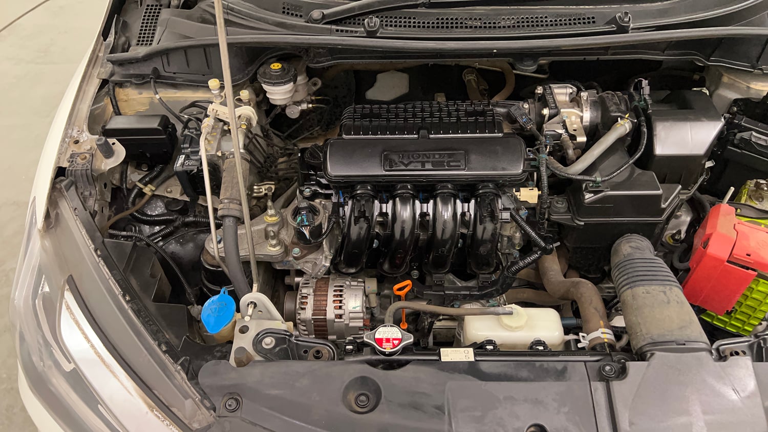 Used 2017 Honda City ZX CVT Petrol Petrol Automatic engine ENGINE RIGHT SIDE VIEW