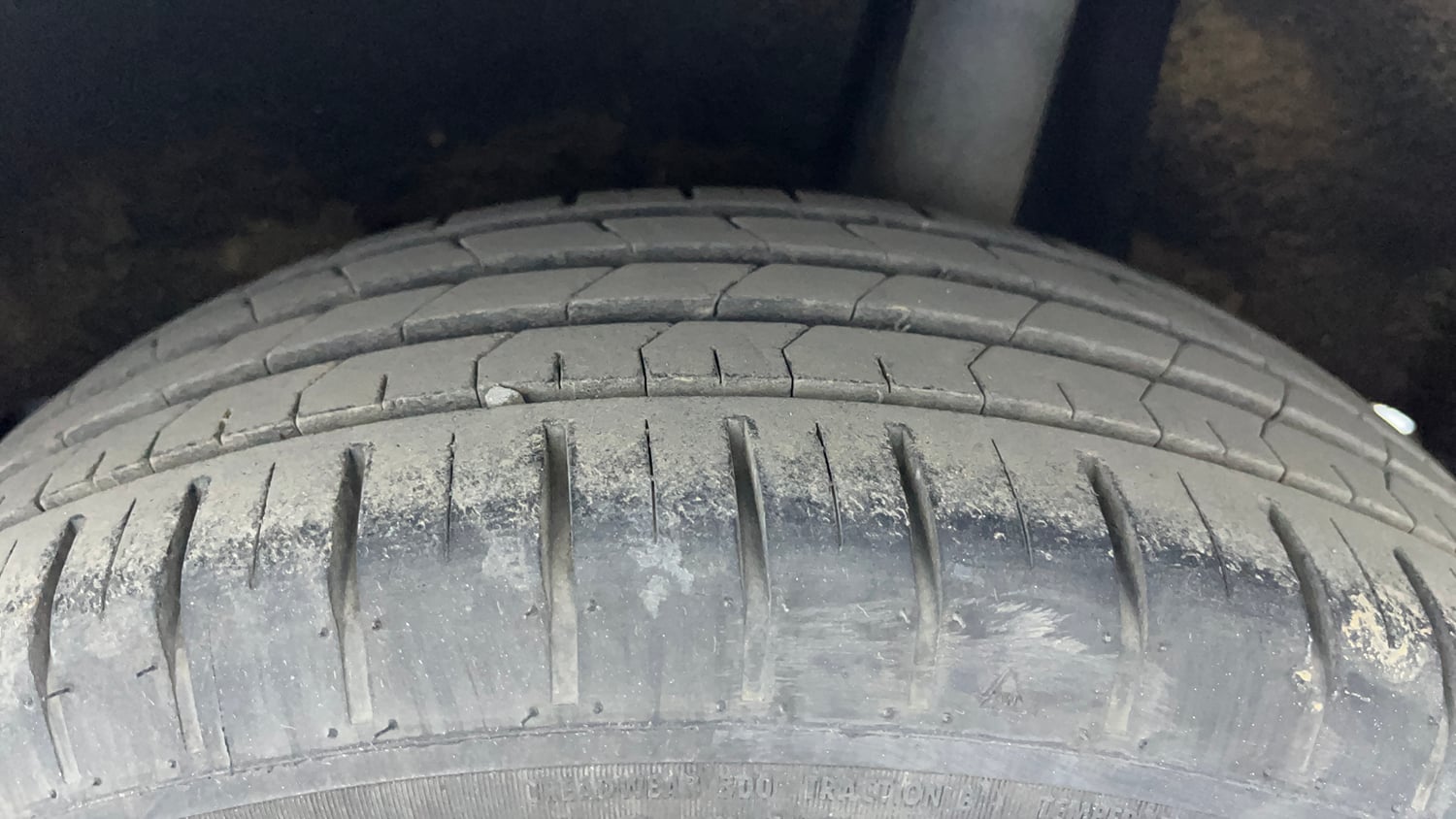 Used 2020 Toyota Glanza V CVT Petrol Automatic tyres LEFT REAR TYRE TREAD VIEW