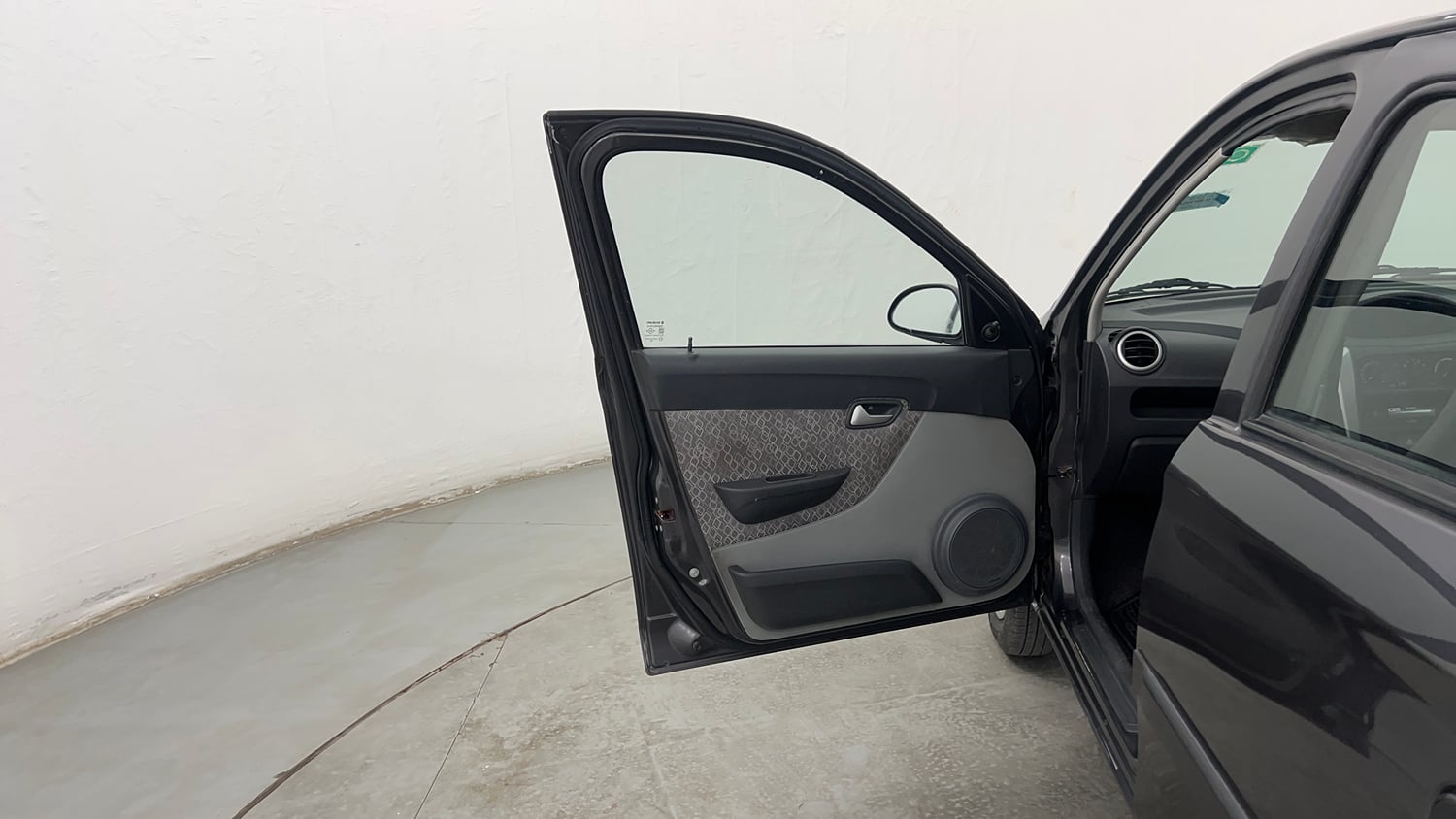 Used 2017 Maruti Suzuki Alto 800 LXi Petrol Manual interior LEFT FRONT DOOR OPEN VIEW