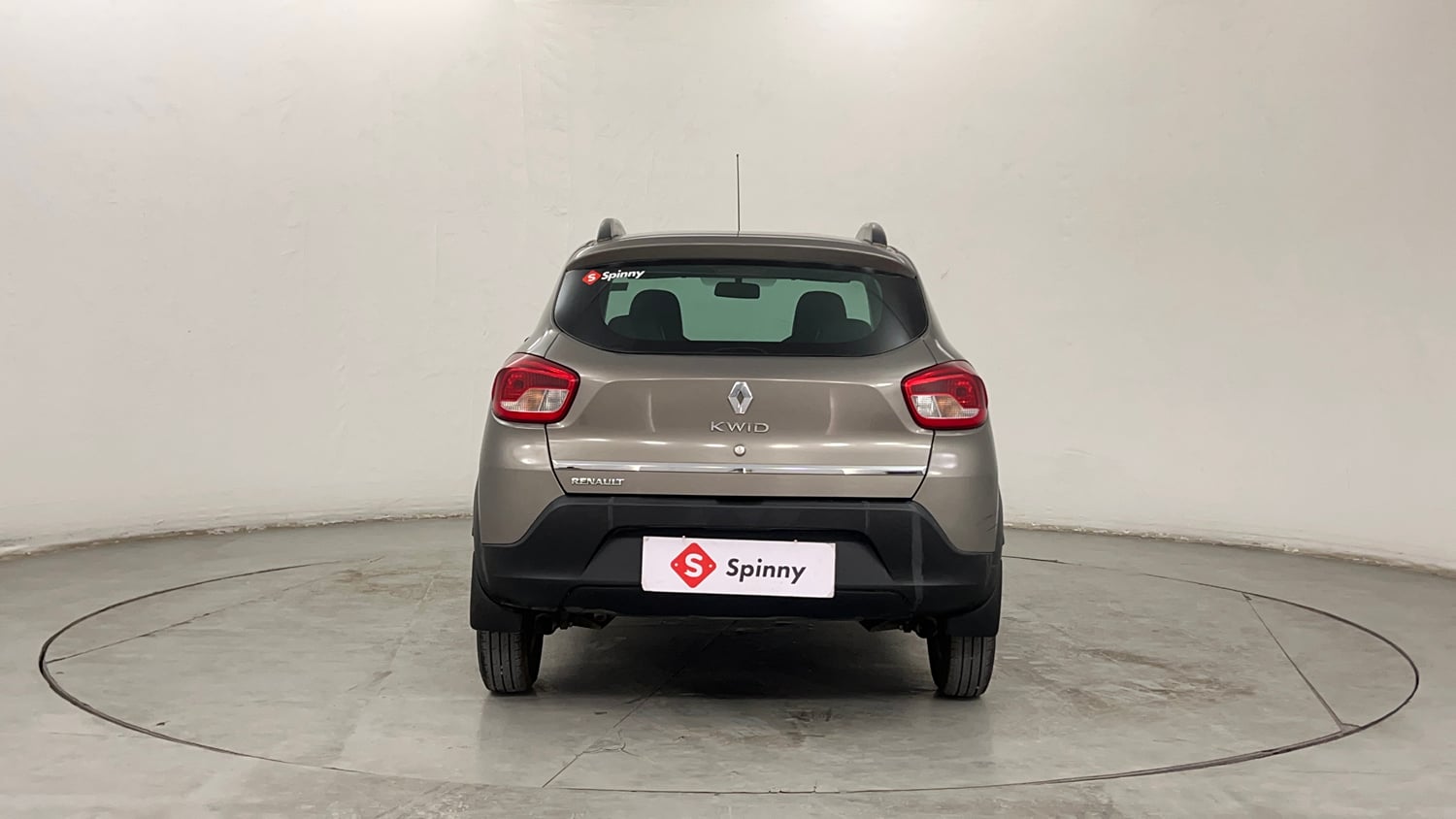 Used 2016 Renault Kwid RXT CNG (Outside Fitted) Cng Manual exterior BACK VIEW