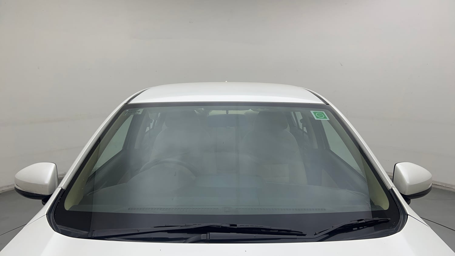 Used 2019 Honda Amaze 1.2 V MT Petrol Petrol Manual exterior FRONT WINDSHIELD VIEW