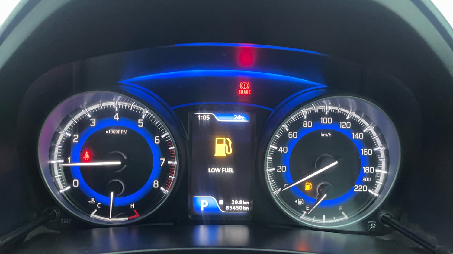 Used 2018 Maruti Suzuki Baleno Alpha 1.2 AT Petrol Automatic interior CLUSTERMETER VIEW