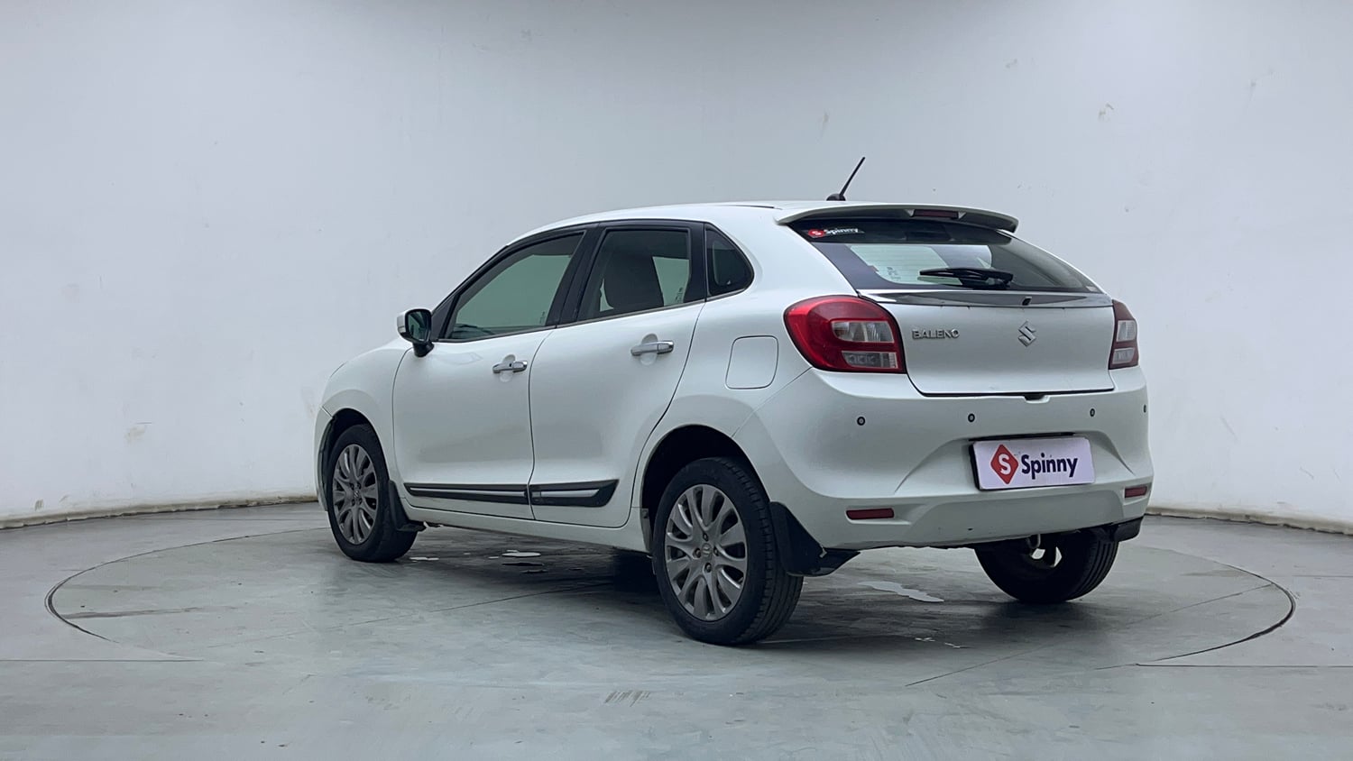 Used 2018 Maruti Suzuki Baleno Alpha 1.2 AT Petrol Automatic exterior LEFT REAR CORNER VIEW