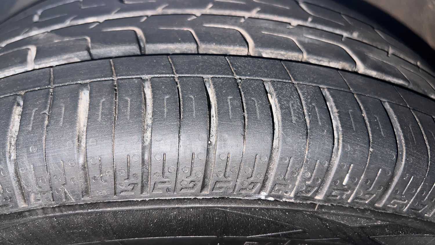 Used 2021 Skoda Rapid Style Petrol Manual tyres LEFT FRONT TYRE TREAD VIEW