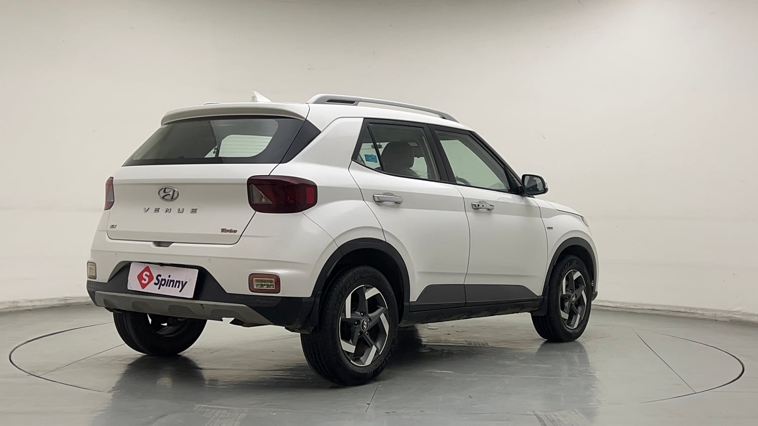 Used 2019 Hyundai Venue SX Plus 1.0 Turbo DCT Petrol Automatic exterior RIGHT REAR CORNER VIEW