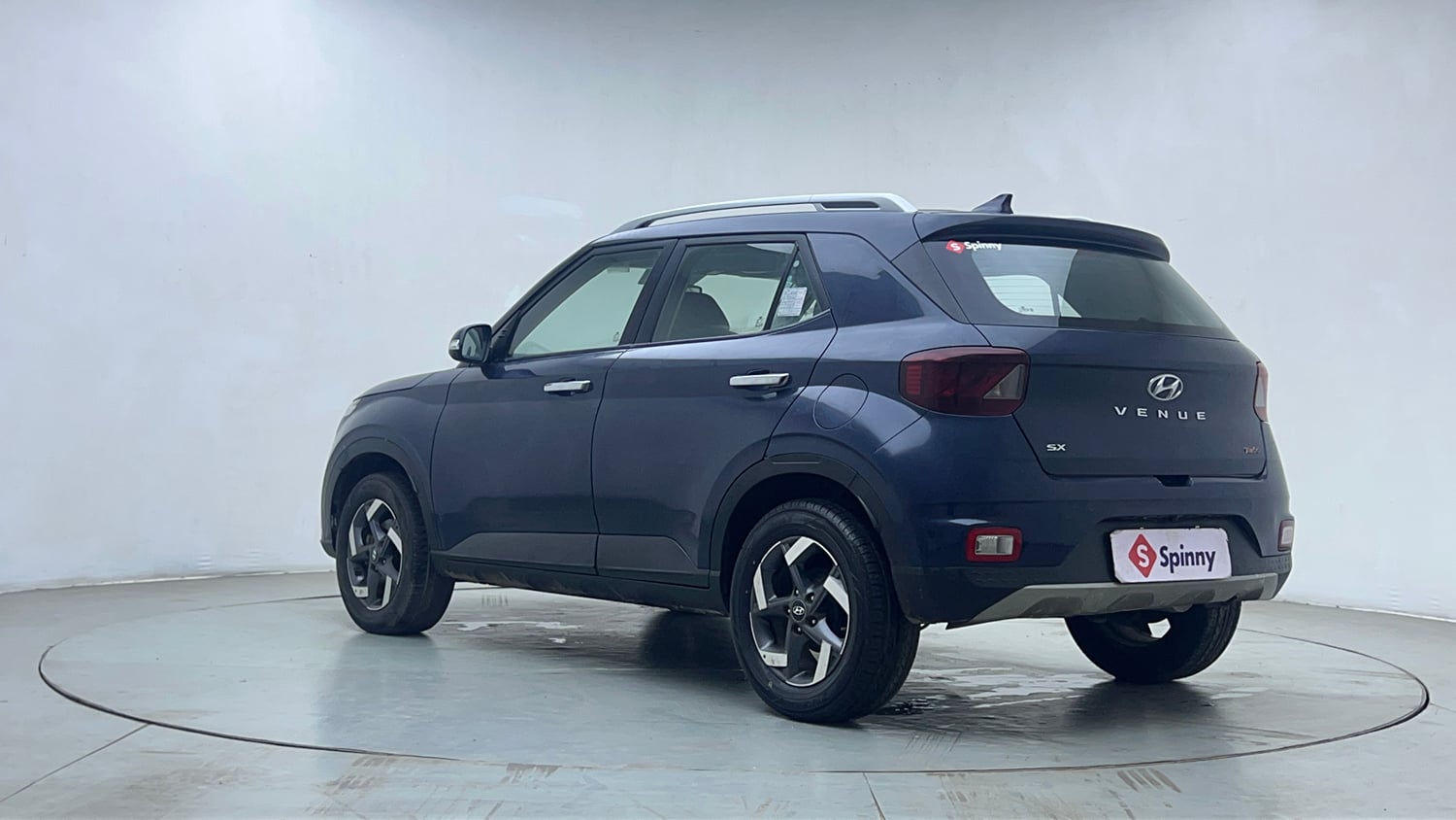 Used 2022 Hyundai Venue SX Plus 1.0 Turbo DCT Petrol Automatic exterior LEFT REAR CORNER VIEW