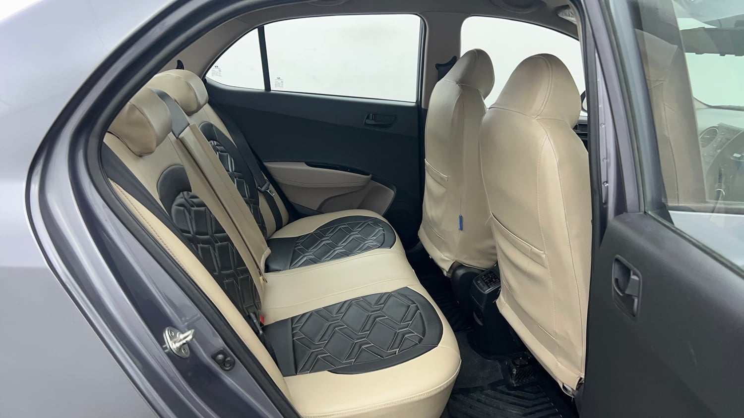 Used 2019 Hyundai Xcent S Petrol Manual interior RIGHT SIDE REAR DOOR CABIN VIEW