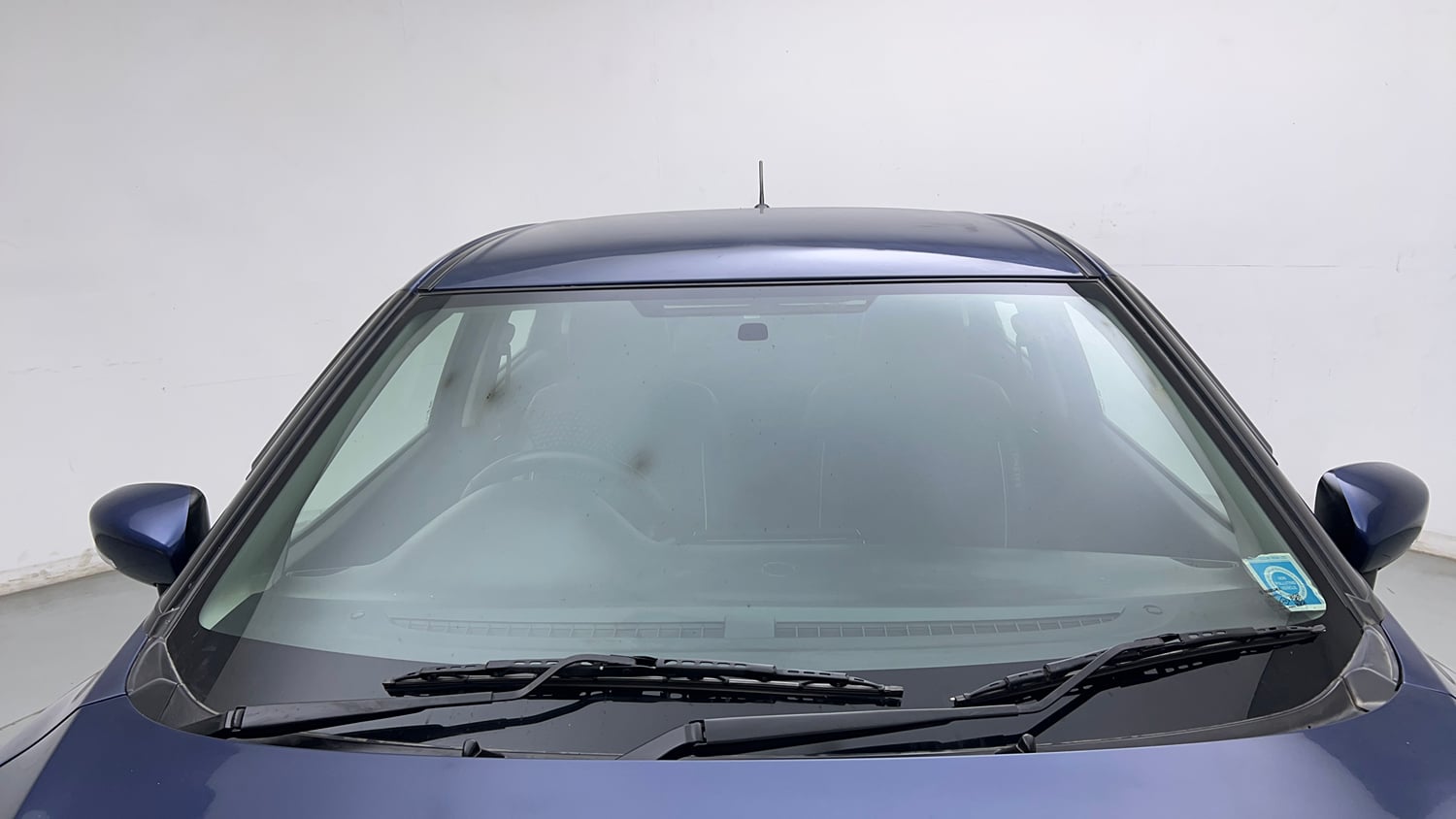 Used 2019 Maruti Suzuki Baleno Delta Petrol Manual exterior FRONT WINDSHIELD VIEW