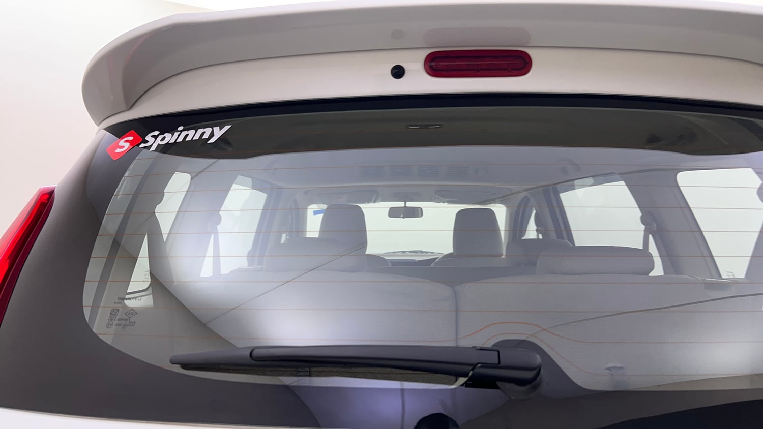 Used 2023 Maruti Suzuki Ertiga ZXi AT Petrol Automatic top_features Rear wiper